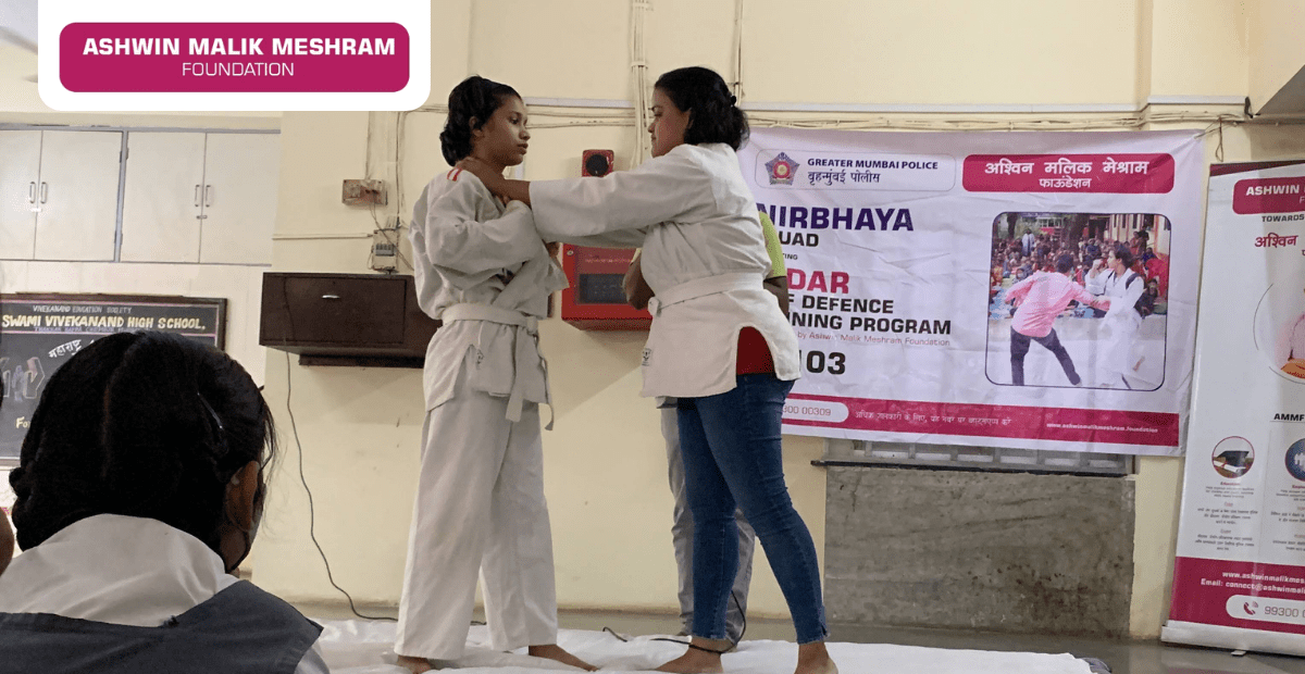 Partnered with Mumbai Police Nirbhaya Squad, Nehru Nagar and conducted a Self Defence Training Program for girls at Swami Vivekananda High School, Thakkar Bappa, Chembur. 